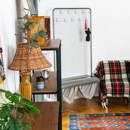 Apartament Cozy&quiet In Downtown *